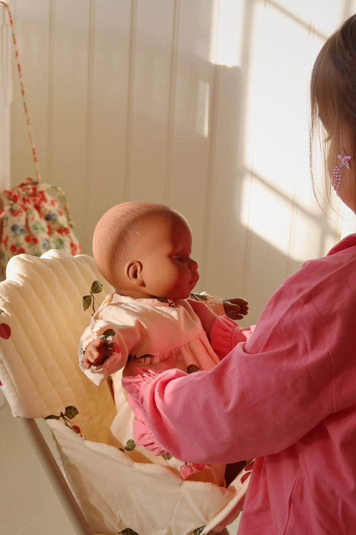 Konges Sløjd Puppen-Kleidung „Ma Grande Cerise“ für 42cm Puppen