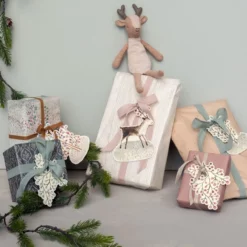 Maileg Geschenkanhänger-Set „Winter Wonderland“ 20-teilig 1.webp Maileg Geschenkanhänger-Set „Winter Wonderland“ 20-teilig 2.webp