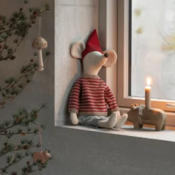 Maileg Maxi Weihnachtsmaus „Junge“, 60cm
