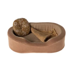 Maileg Spiel-Hundekorb für Kuscheltiere „braun“, L29cm