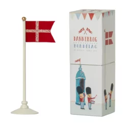 Maileg Tischflagge „Dänische Fahne“, klein, 14cm