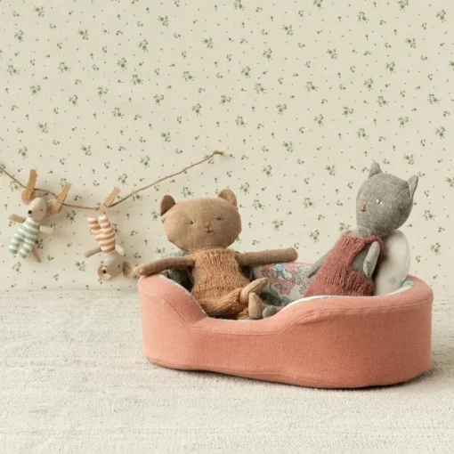 Maileg kuscheliger Korb für Kuscheltiere „koralle“, L29cm