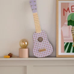 Kids Concept Spielzeuggitarre gepunktet