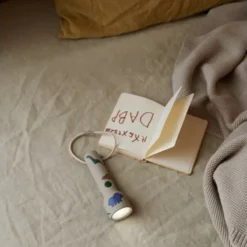 Liewood Gry Spielzeug-Taschenlampe „Dinosaurs / Nebelgrau“