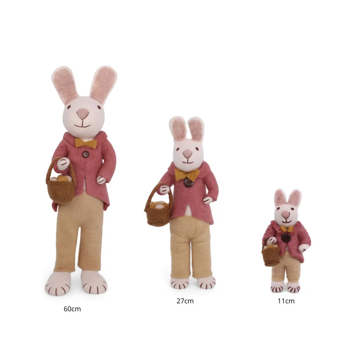 Gry & Sif Hasenfamilie „weißer Hase mit Jacke, Fliege und Eierkorb“ H13cm