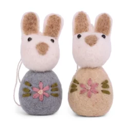 Gry & Sif Osterhasen-Set „White / Flower Embroidery Blue“
