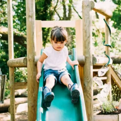 Plum Discovery Spielhaus