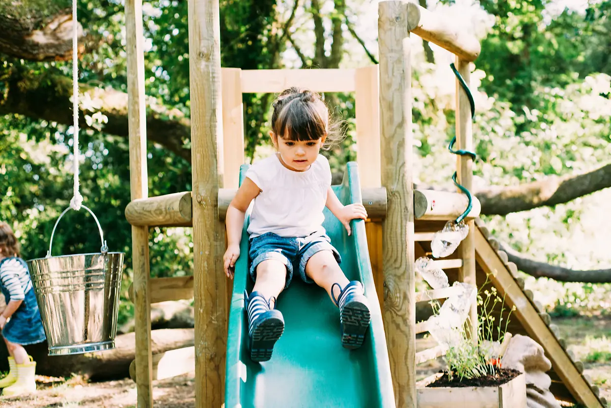 Plum Discovery Spielhaus