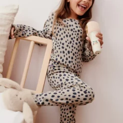 Liewood Rippstrick-Leggings Marien „Leo spots / Nebelgrau“