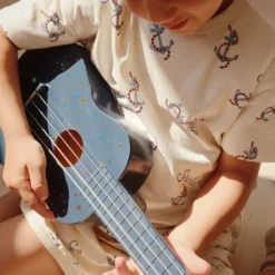 Konges Sløjd Spielzeug Ukulele „Multi Star“, FSC®-Holz