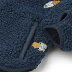 Liewood Mara Sherpa Jacke mit Kapuze und Ohren „Rocket / Classic navy / Embroidery“