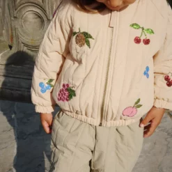 Konges Sløjd Bomberjacke Juno „Tutti Fruiti / Frappé“ mit Pailletten
