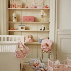 Konges Sløjd Puppen Babywippe „Cameo Rose“ für 40cm-Puppen