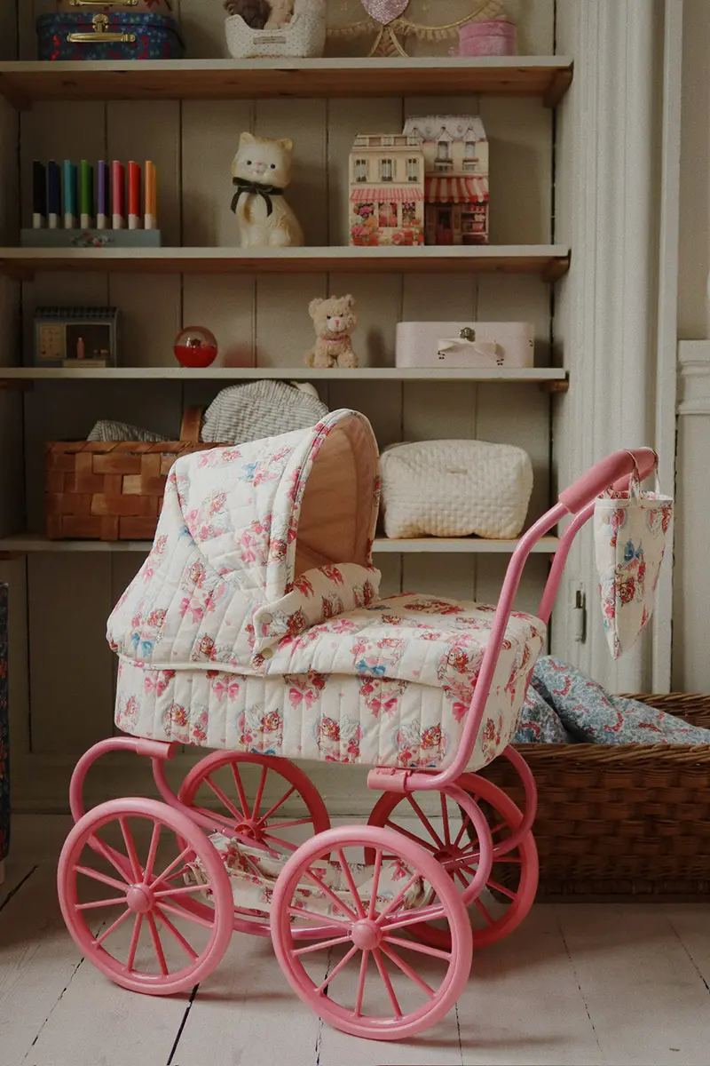Konges Sløjd Minnie Puppenwagen Lulu „Twinkle Sprinkle“