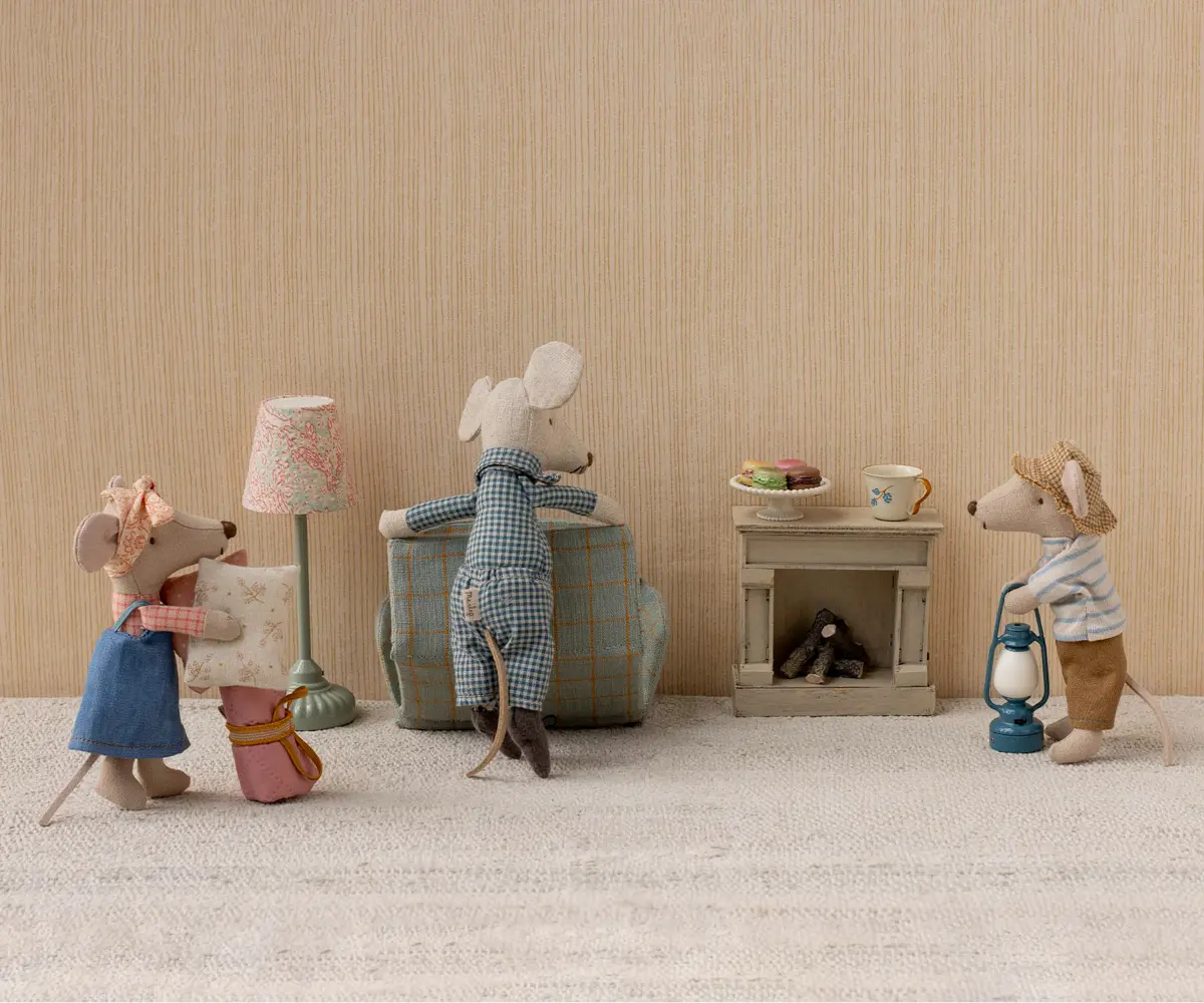 Maileg Puppenhaus Kühlschrank, Mausgröße - Creme, H14cm – Bild 6