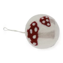 Gry & Sif Weihnachtsbaumschmuck „Christbaumkugel mit Pilzen“