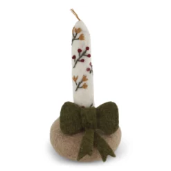 Gry & Sif „Kerze und Kerzenhalter mit Schleife und Stickerei“ H12cm