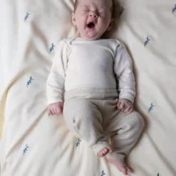 Cam Cam bestickte Baby Bettwäsche „Blueberries“ – 70x100cm / 40x45cm