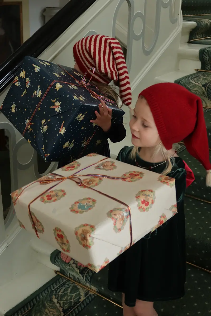 Konges Sløjd Kinder Weihnachtsmütze „Christmas Stripes“