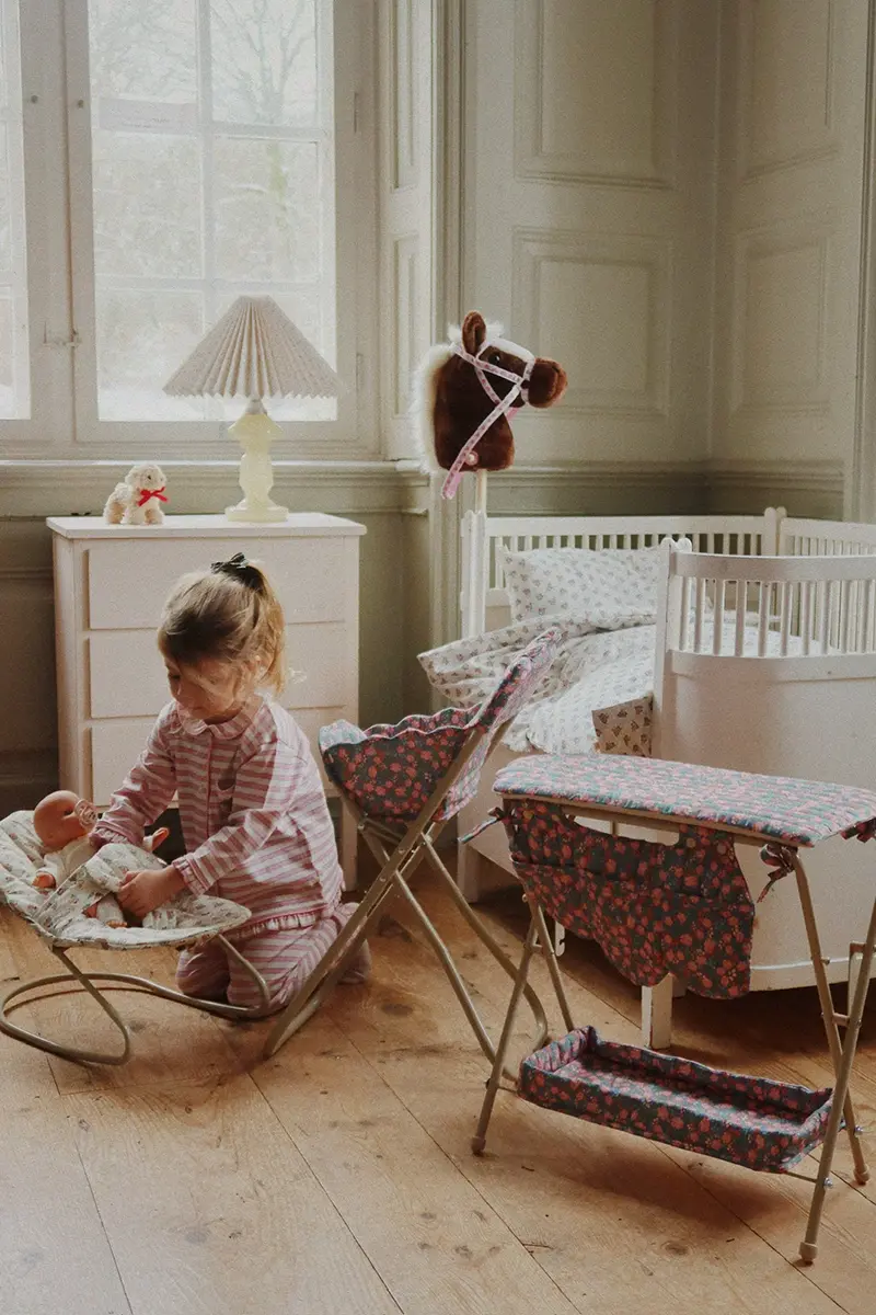 Konges Sløjd Puppen Babywippe „Verona Blues“ für 40cm-Puppen
