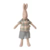Maileg Kaninchen mit Shirt und Shorts, klassisch, Gr. 1 - 24cm