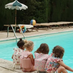 Konges Sløjd Kinder-Schwimmweste Avery „Bloomiegrape“