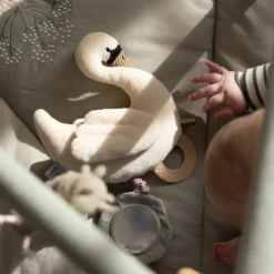 Sebra Aktivitätsspielzeug „Schwan“, H32cm
