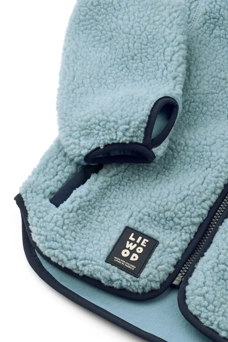 Liewood Nolan Sherpa Jacke für Kinder „Beach blue“