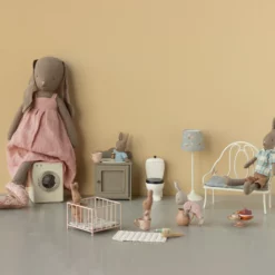 Maileg Miniatur-Stehlampe „Sand“ mit Licht, Mäusegröße, H14cm