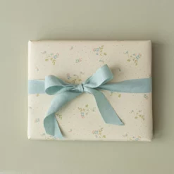 Maileg Geschenkpapier „Bae Blue“