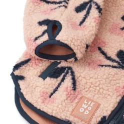 Liewood Nolan Sherpa Jacke für Kinder „Mega Cherry heart : Rosey“ 1