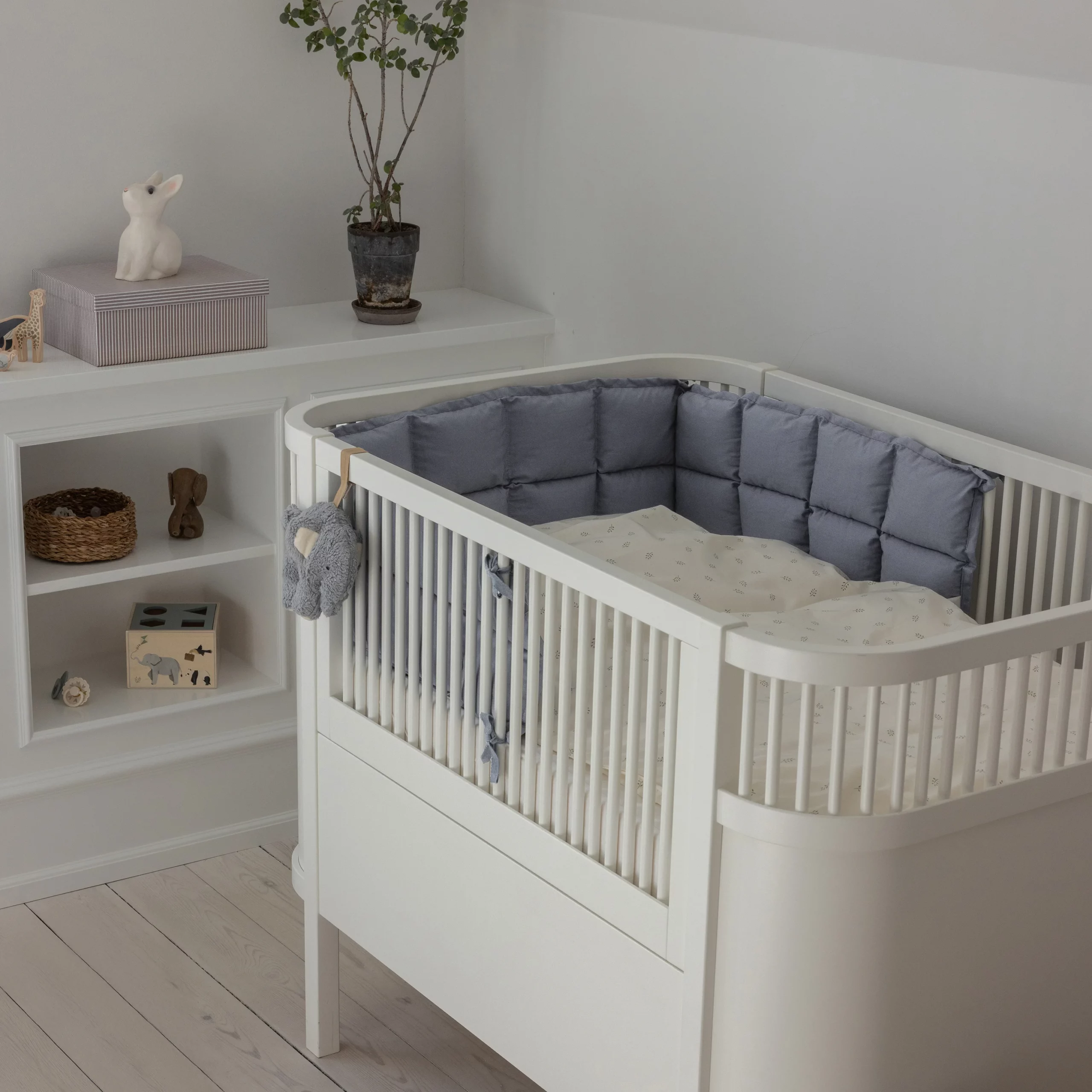 Sebra Bettnestchen „Dusty blue“, Bio-Kapokfüllung, L180cm