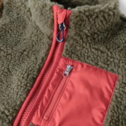 Liewood Nolan Sherpa Jacke für Kinder „Army brown / Multi mix“