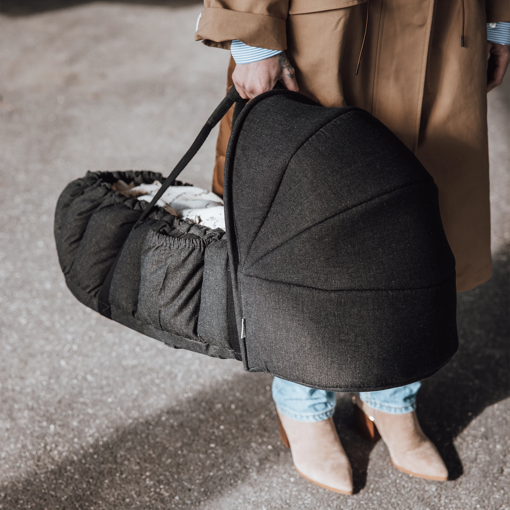 Sebra 3-in-1 Baby Nestchen mit Verdeck „Grey melange“, Bio-Kapokfüllung, L72cm