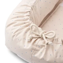 Liewood Gro Babylift / Babynest „Star / Sandy“, Bio-Baumwolle