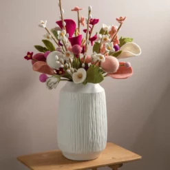 Gry & Sif Filzblumen „Dot Flower XL / weiß“ 64cm – Herstellerbild 2