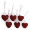 Gry & Sif Filzanhänger „Mini-Herzanhänger / rot, 6er-Set“ 3cm – Herstellerbild 1