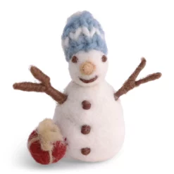 Gry & Sif Filzfigur „Schneemann mit Geschenk“ 6cm – Herstellerbild 1