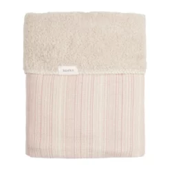 koeka Kinderdecke Plüsch Maui „old pink/soft sand“ auf weißem Hintergrund