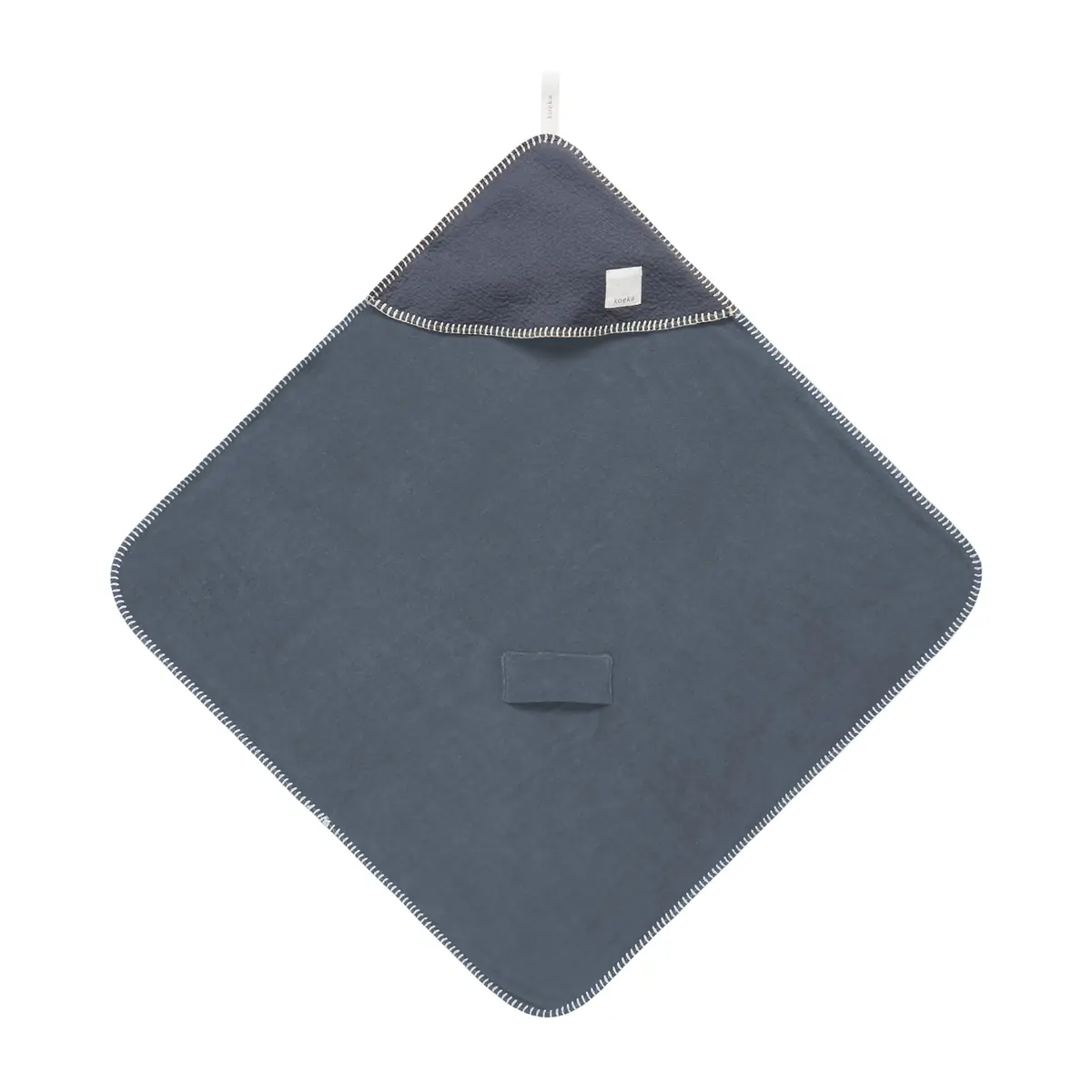 koeka Wickeldecke Runa „dark grey“ auf weißem Hintergrund
