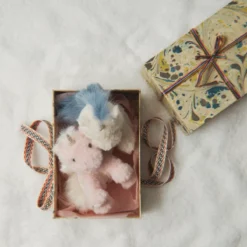 Konges Sløjd Kuscheltier Magical Animals „Unicorn rose“ – Bild 2