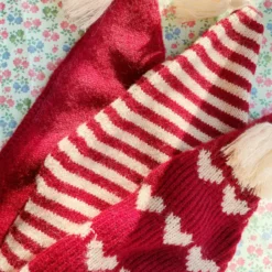Konges Sløjd Weihnachtsmütze Laula „Heart“ – Bild 5