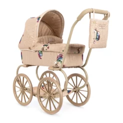 Konges Sløjd Minnie Puppenwagen mit Pailetten „Rainbow Star“, niedrige Version auf weißem Hintergrund