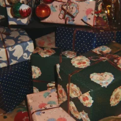 Konges Sløjd Geschenkpapier „Deer diary green“ – Bild 10