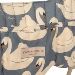 Konges Sløjd Puppenwickeltisch „Schwan“ – weitere Produktansicht