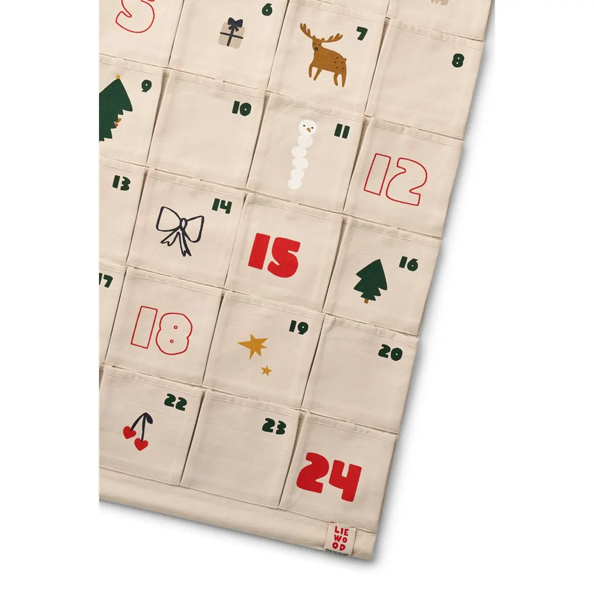 Nahaufnahme der nummerierten Taschen und aufgestickten Weihnachtsmotive des Adventskalenders Babbo.
