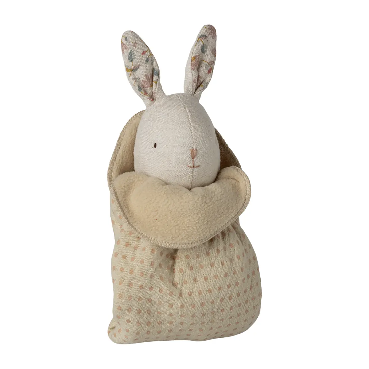 Maileg Lullaby Friends Kuscheltier Hase „natur“ mit Kuscheltuch, mini auf weißem Hintergrund