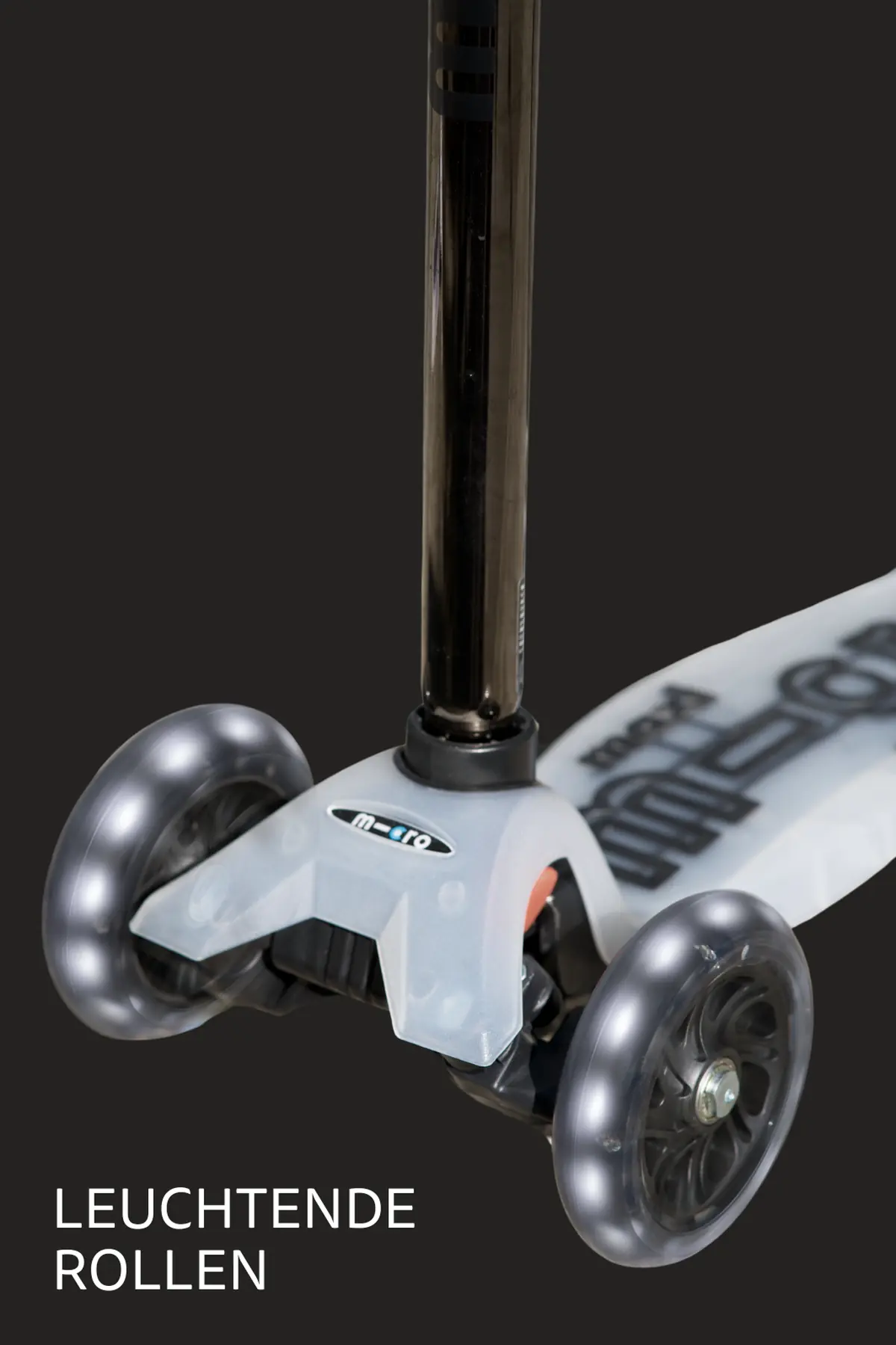 Maxi Micro Deluxe Flux LED Neochrome Black: Leuchtende Rollen im Detail