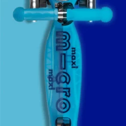 Maxi Micro Deluxe Glow LED Crystal Blue: Trittbrett bei Tag und Nacht