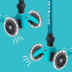 Mini Micro Deluxe Foldable LED Aqua: Leuchtende Rollen im Detail